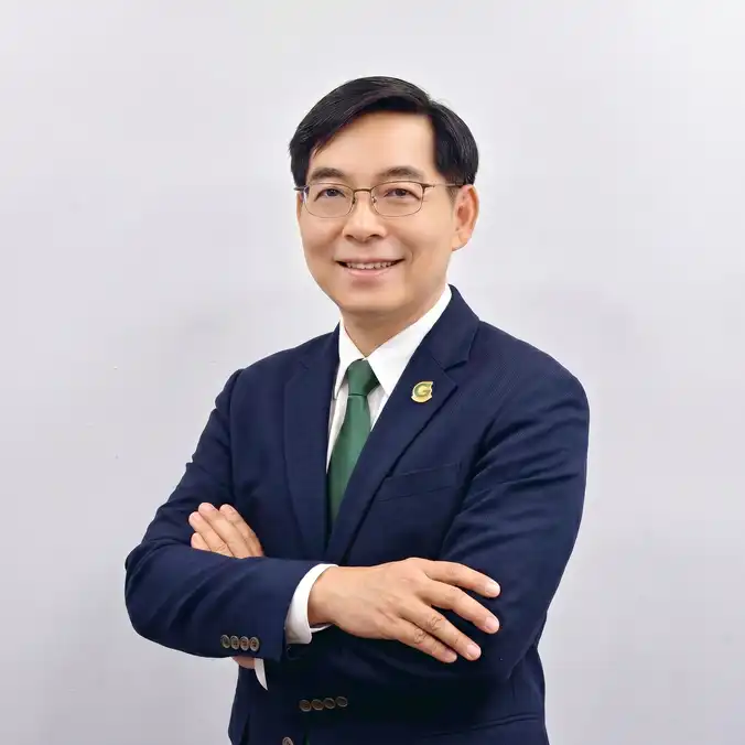 นายเกษมพัฒน์ กฤตยเมธ